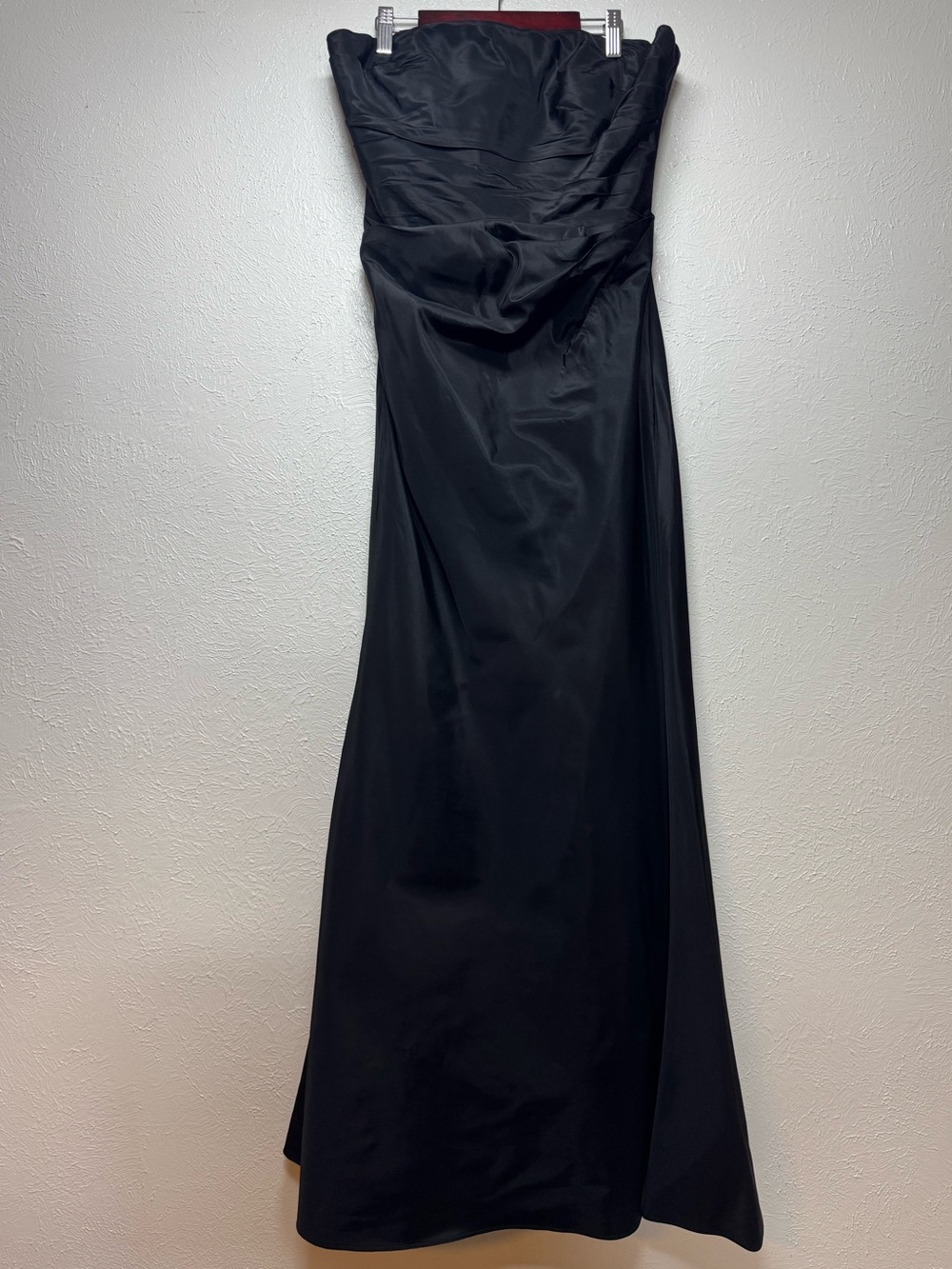 JIM HJELM Occasions Vintage Black Gown